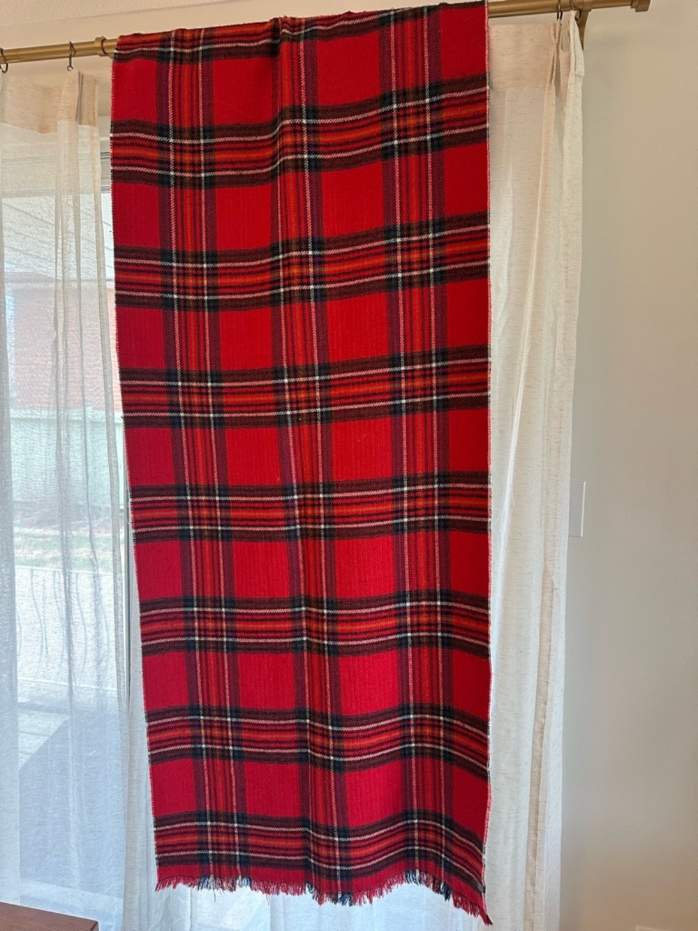 Roots Red Black Plaid Wool Throw Scarf - Picture 2 of 3
